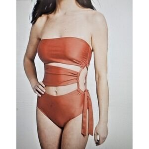 SHADE SHORE WOMEN BRANDEQU CUT OUT‎ ONE PIECE M (8/10) RED